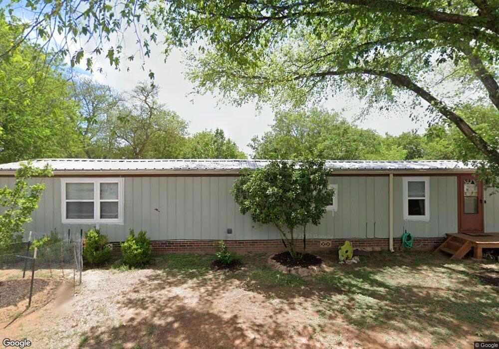 510 Mockingbird St, Fredericksburg, TX 78624 - photo 1