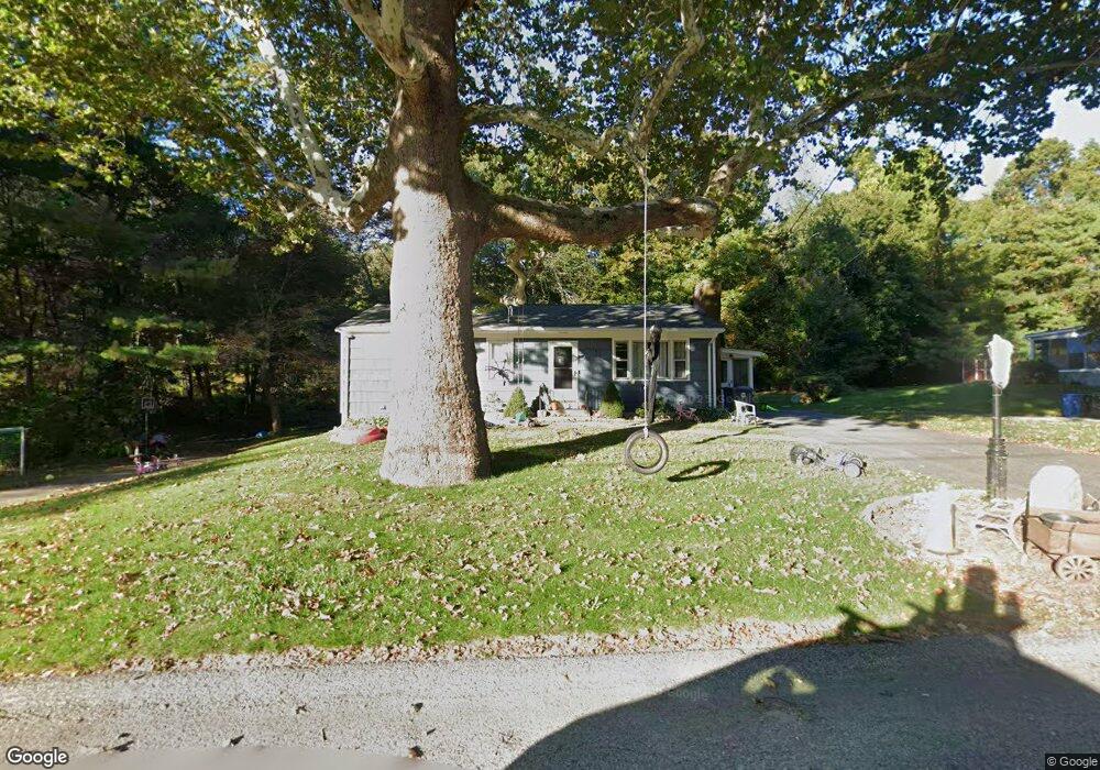 46 Orchard Dr, Cumberland, RI 02864 - photo 1