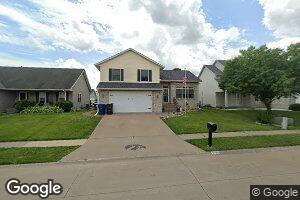 4703 W 13th St, Davenport, IA 52804