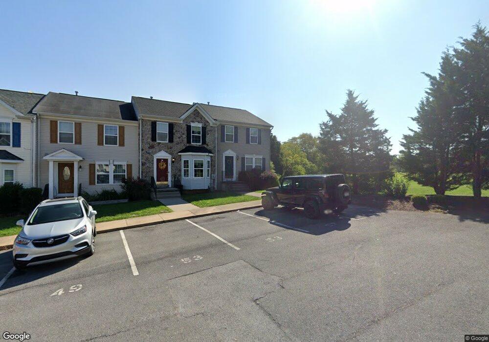 57 Litchfield Ln E, Martinsburg, WV 25405 - photo 1