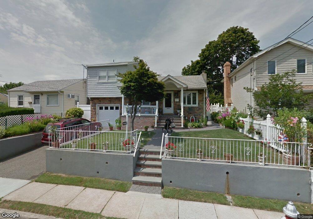 12 East Ave, Glen Cove, NY 11542 - photo 1