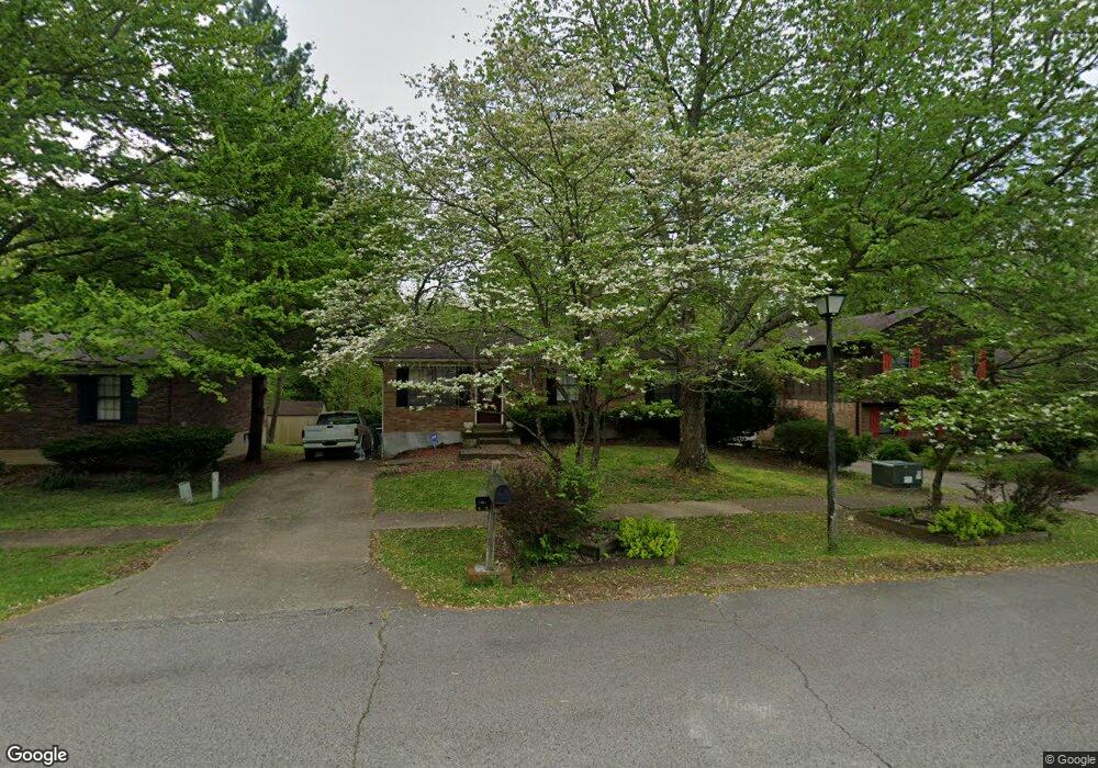 8319 Roseborough Rd, Louisville, KY 40228 - photo 1