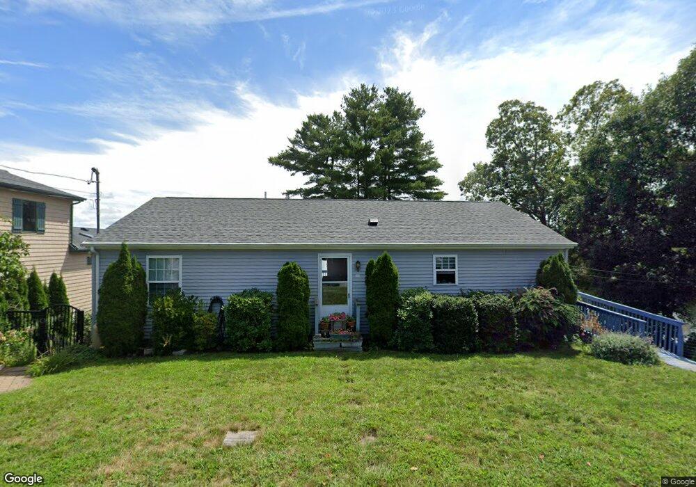 92 Point Breeze Rd, Webster, MA 01570 - photo 1