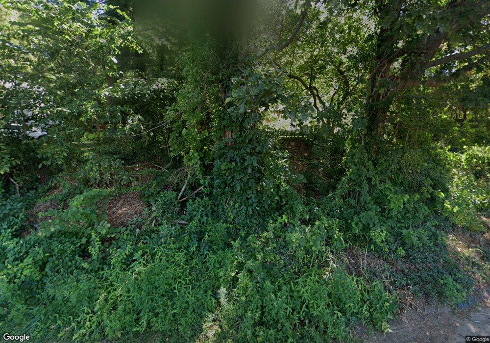 439 Tryon St, South Glastonbury, CT 06073 - photo 1