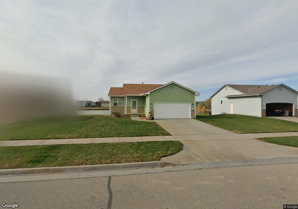 713 S Longbranch Dr, Maize, KS 67101 - photo 1