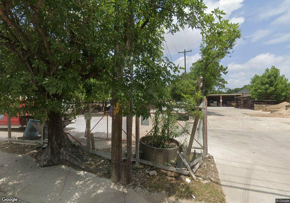 909 Berry Rd, Houston, TX 77022 - photo 1