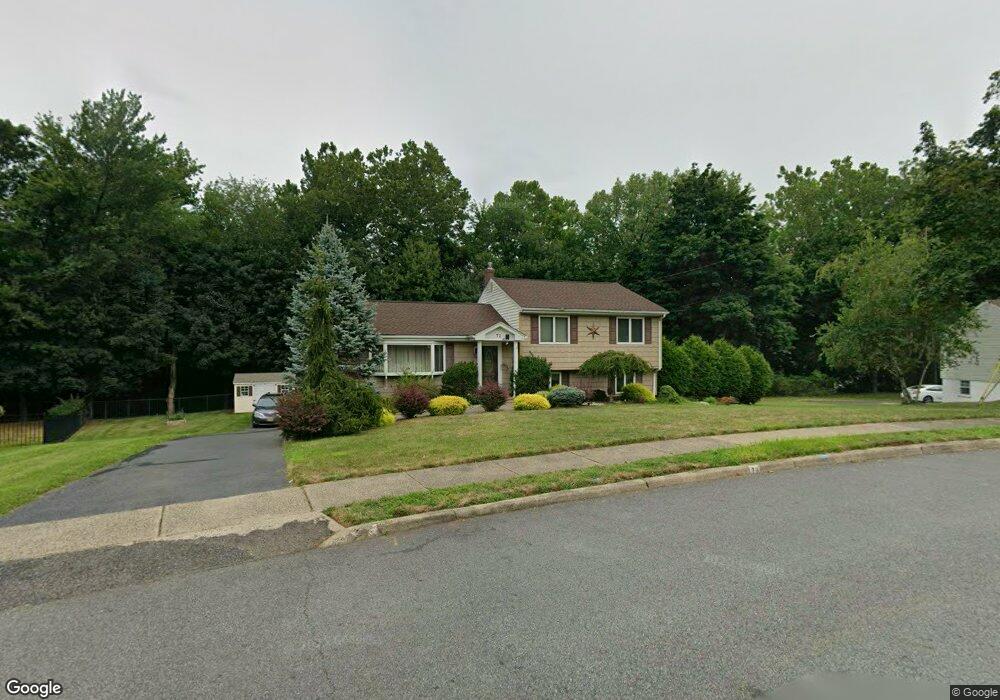 72 Berkley Ct, Wayne, NJ 07470 - photo 1