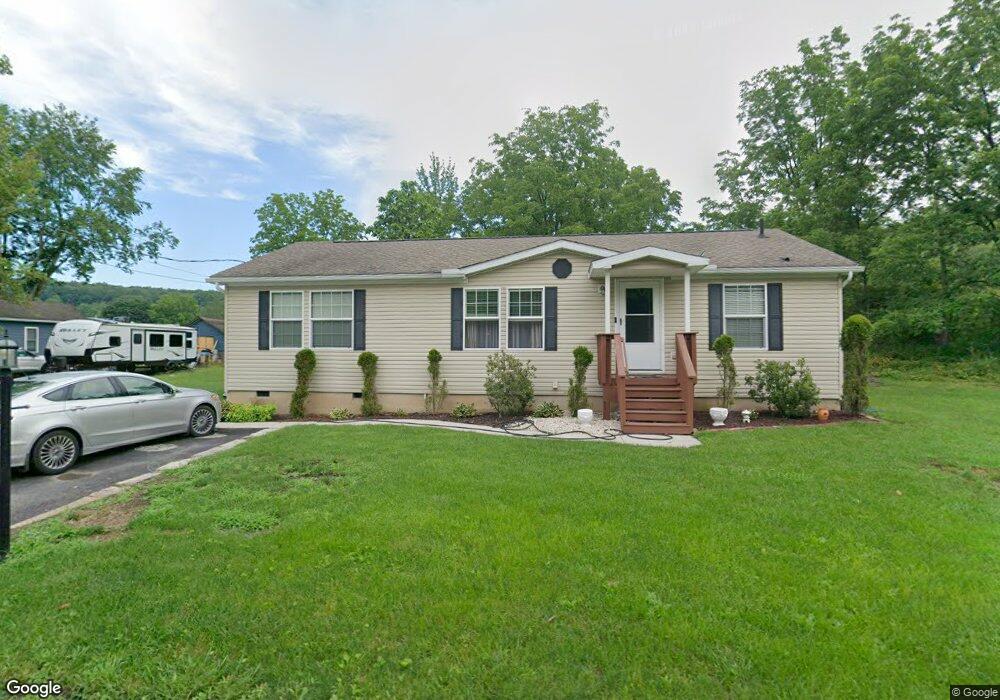 56 River Rd, Tamaqua, PA 18252 - photo 1