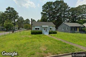 711 Chestnut St, Franklin, VA 23851