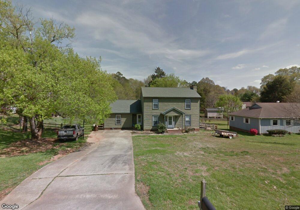 204 Hughey Dr, Gastonia, NC 28056 - photo 1