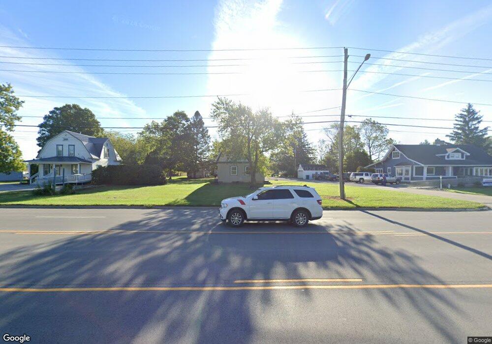 721 N Main St, Bluffton, IN 46714 - photo 1