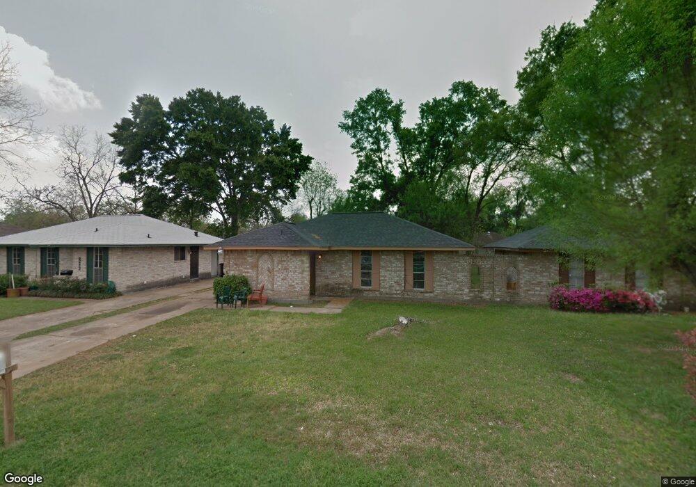 843 Ellington St, Houston, TX 77088 - photo 1