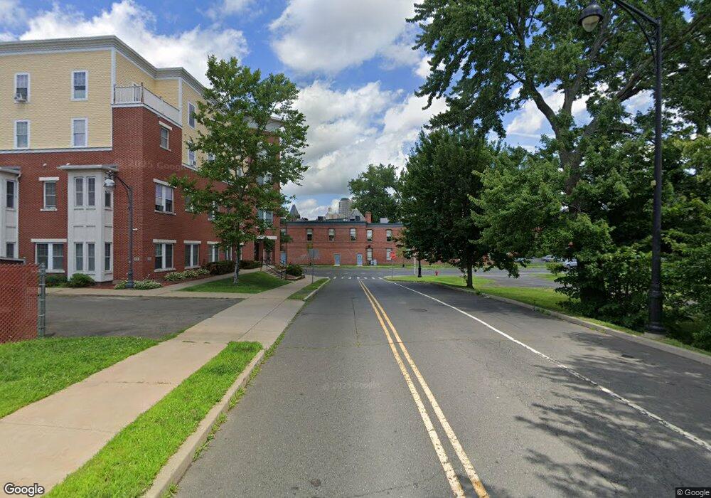 00 Osten unit B5-3, Hartford, CT 06106 - photo 1