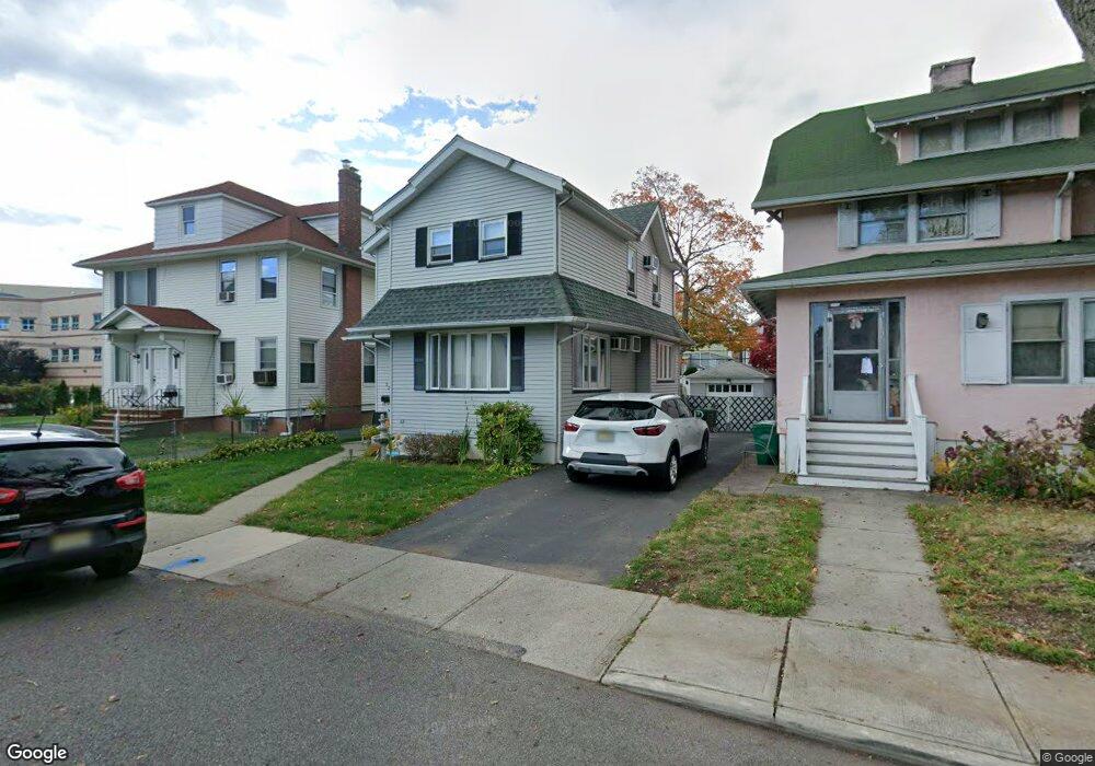 32 Kent Ct, Passaic, NJ 07055 - photo 1