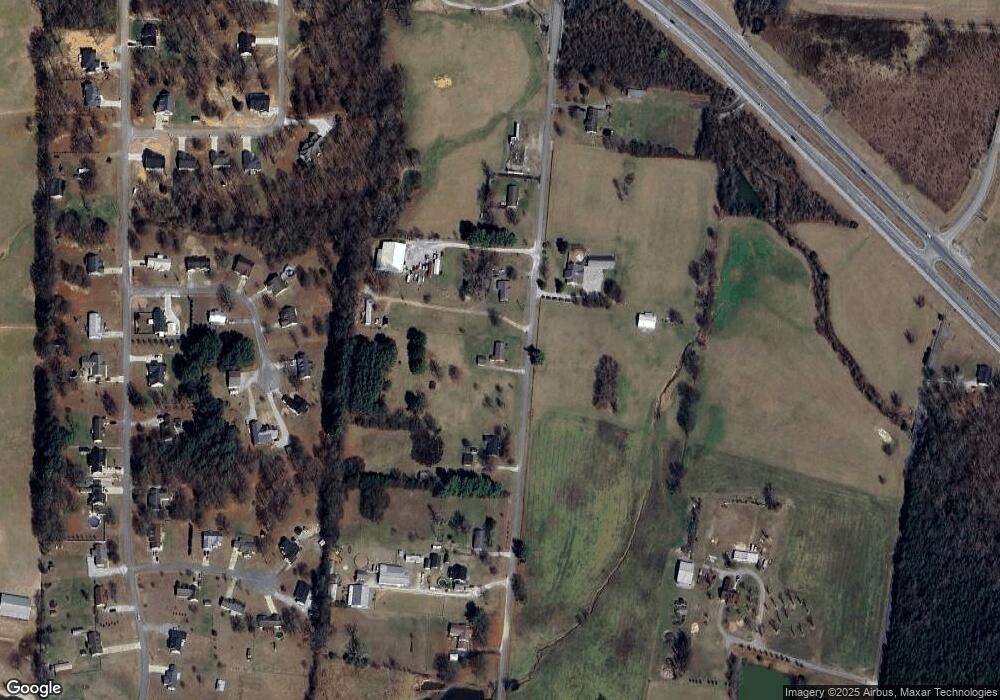 377 Castle St, McMinnville, TN 37110 - photo 1