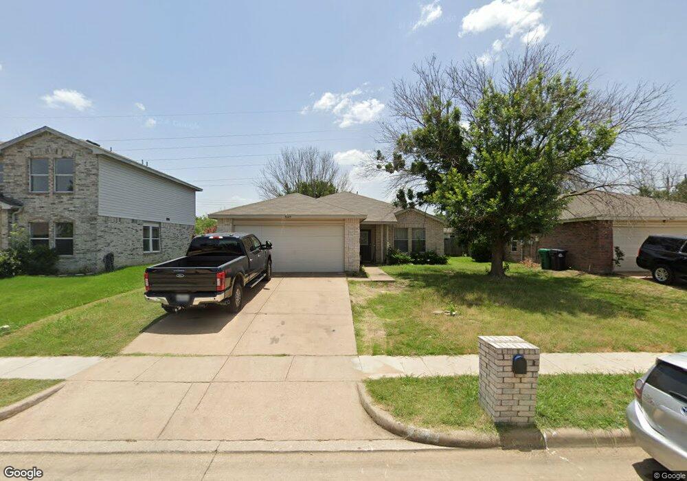 8609 Swan Park Dr, Denton, TX 76210 - photo 1