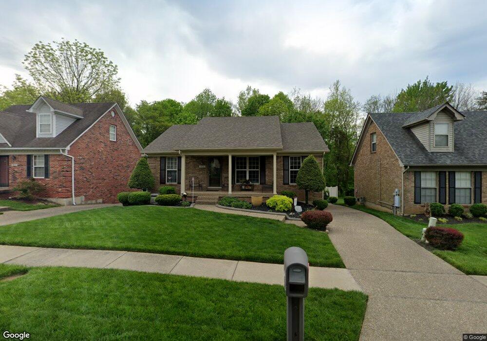 8810 Astrid Ave, Louisville, KY 40228 - photo 1