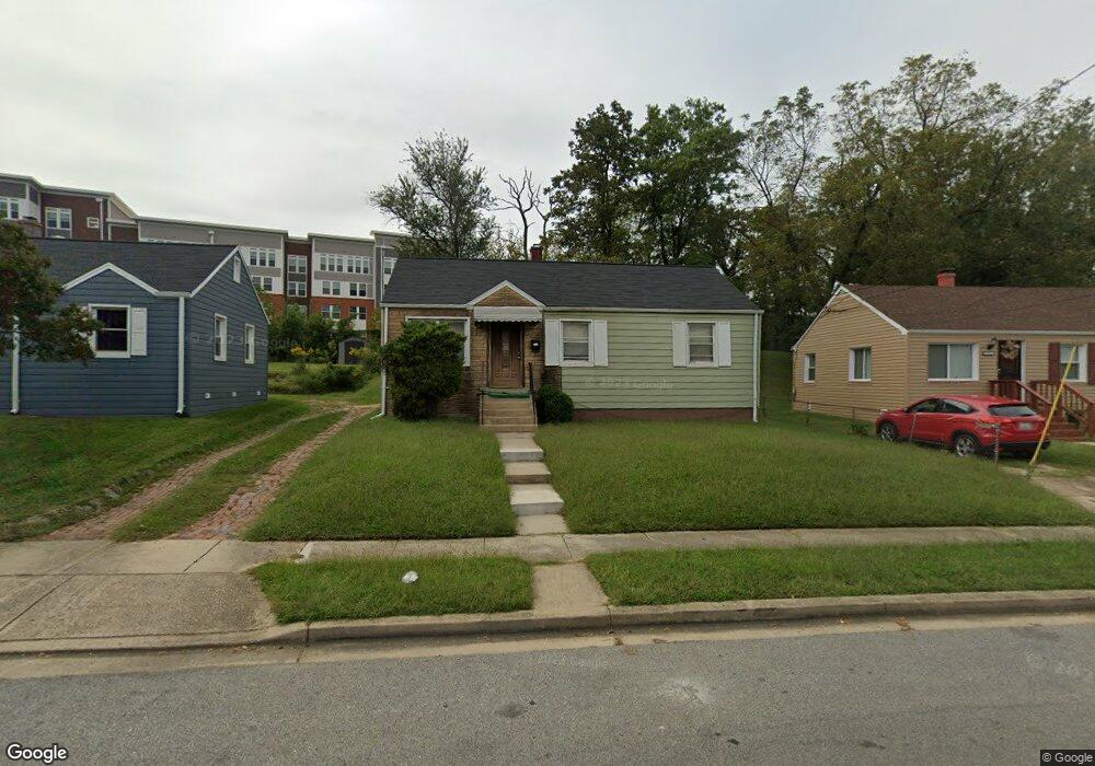 5016 N Englewood Dr, Capitol Heights, MD 20743 - photo 1