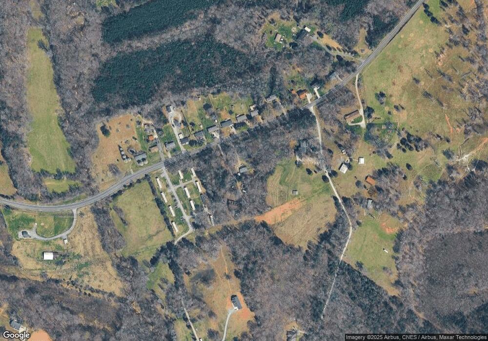 5917 Lewis Rd, Gastonia, NC 28052 - photo 1