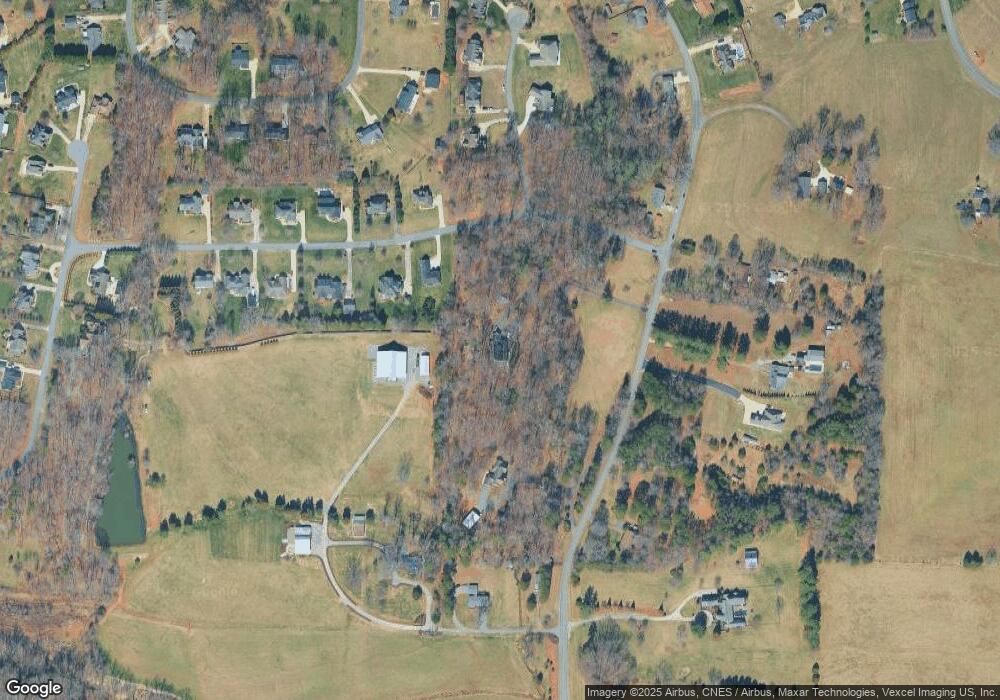 130 Spirit Ln, Statesville, NC 28625 - photo 1