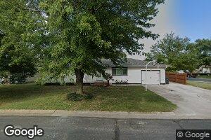 401 Berglund Dr, Phillipsburg, KS 67661