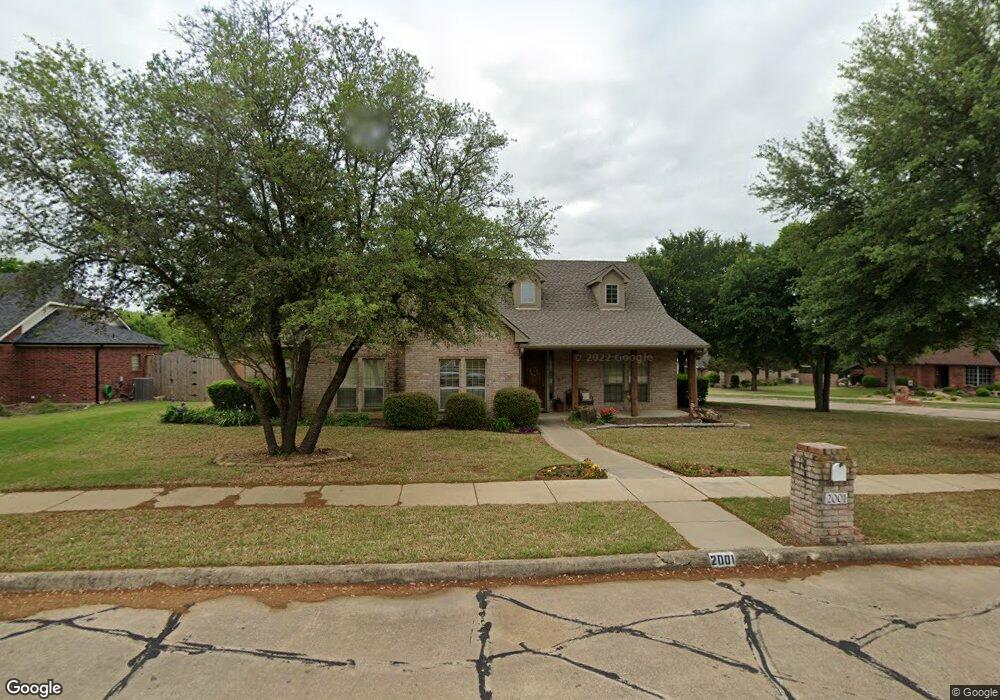 2001 Clearview Dr, Ennis, TX 75119 - photo 1