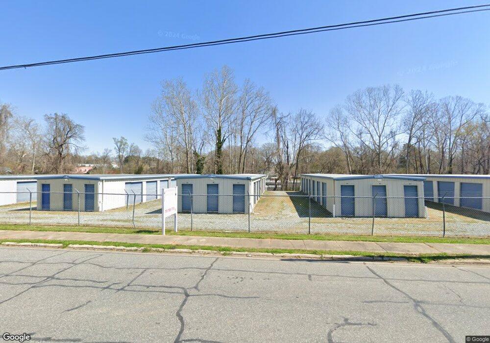 411 S Chatham Ave, Siler City, NC 27344 - photo 1