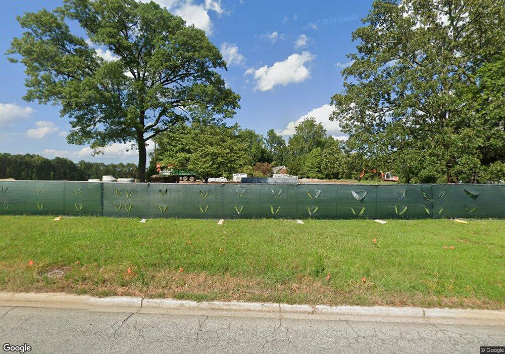 813 Pelham Rd, Greenville, SC 29615 - photo 1