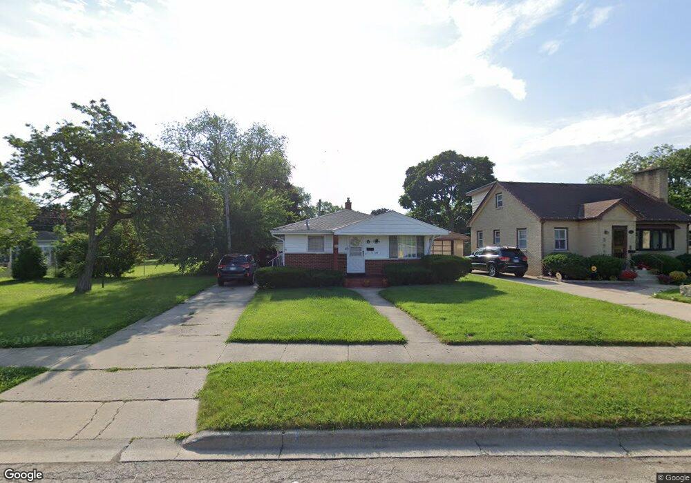 309 N Berwick Blvd, Waukegan, IL 60085 - photo 1