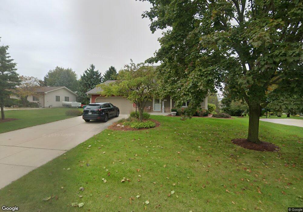 N102W15894 Flintlock Trail, Germantown, WI 53022 - photo 1