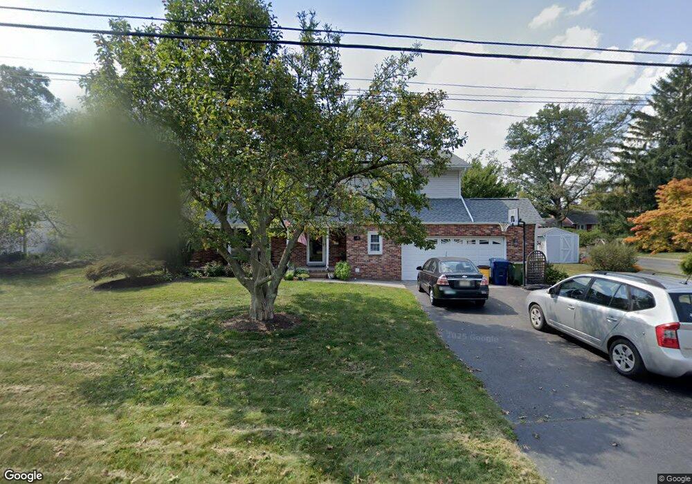 47 Clover Ln, Hightstown, NJ 08520 - photo 1