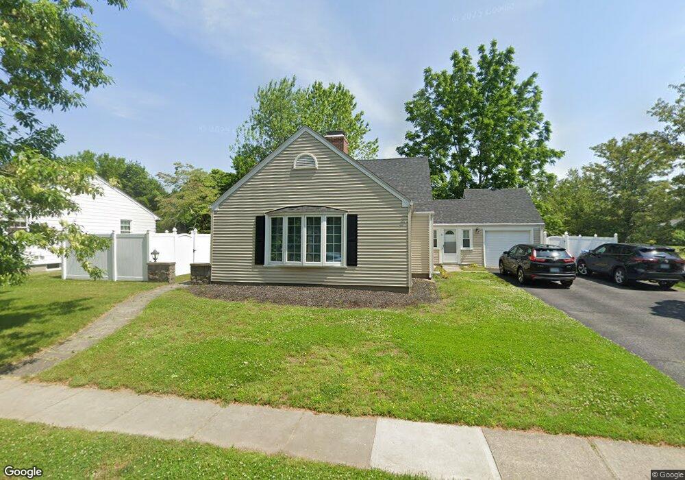 5 Bryant Rd, Cranston, RI 02910 - photo 1