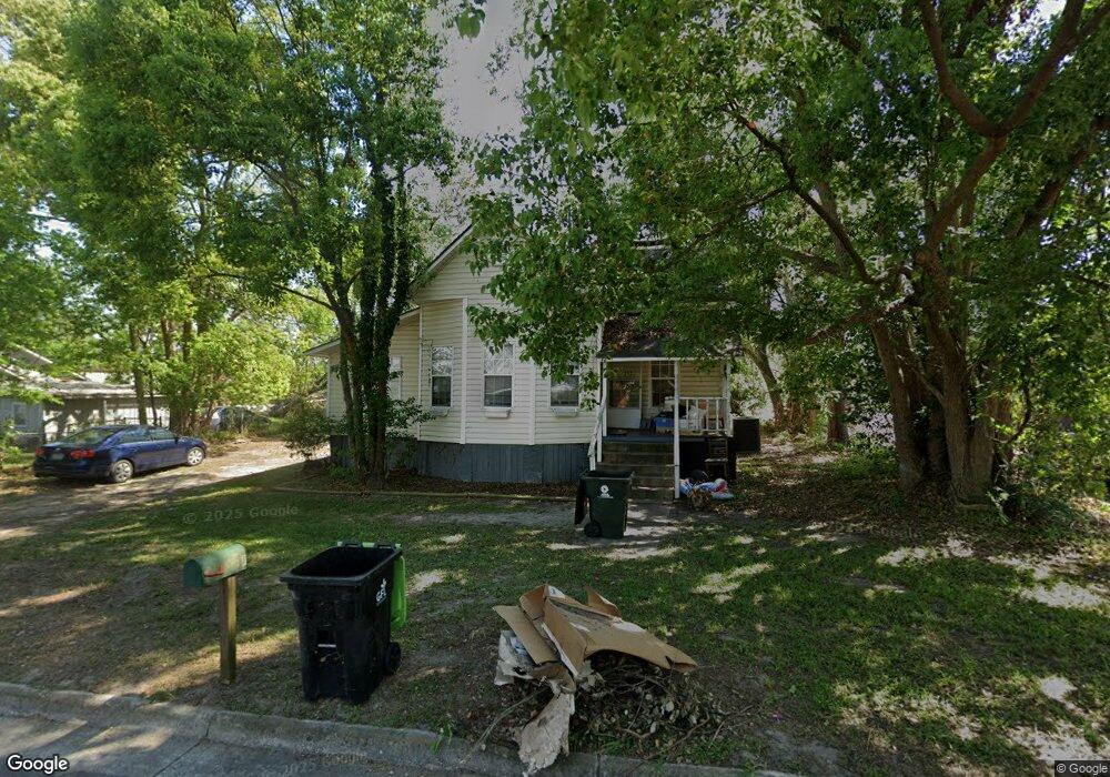 312 Cherry St W, Douglas, GA 31533 - photo 1