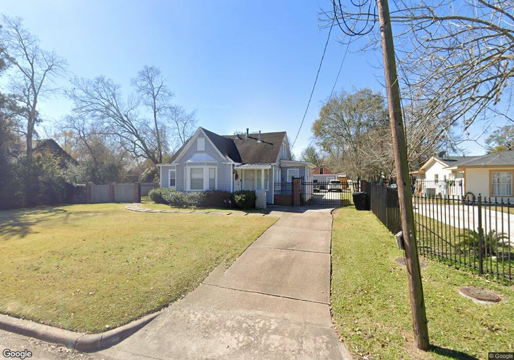 4018 River Dr, Houston, TX 77017 - photo 1