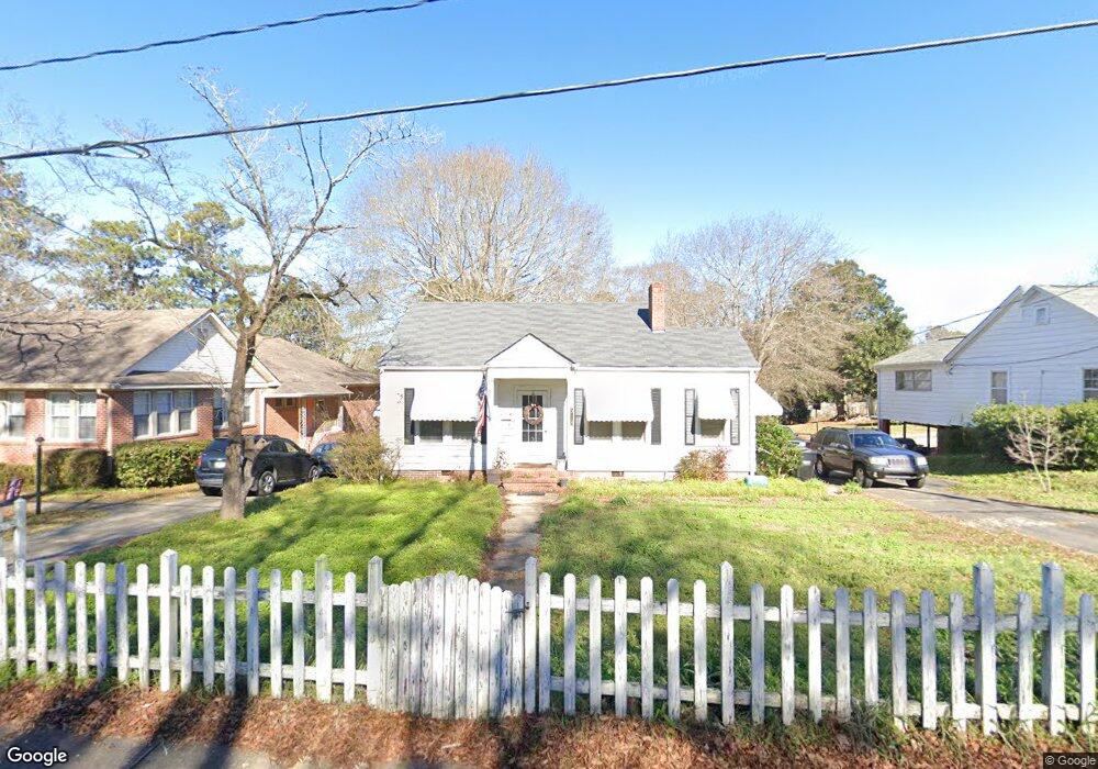 518 Forsyth St, Barnesville, GA 30204 - photo 1