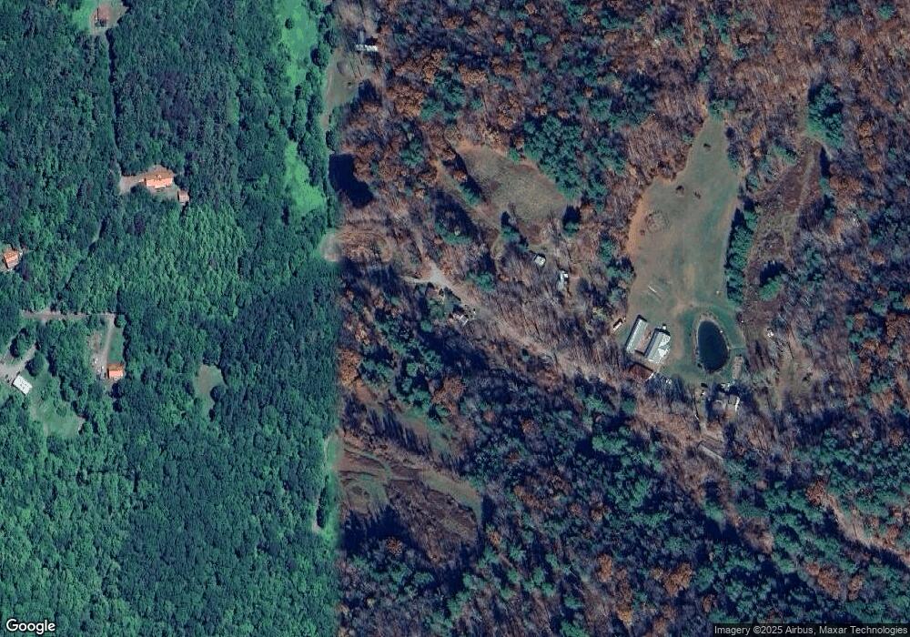 1043 Lee Rd, Guilford, VT 05301 - photo 1