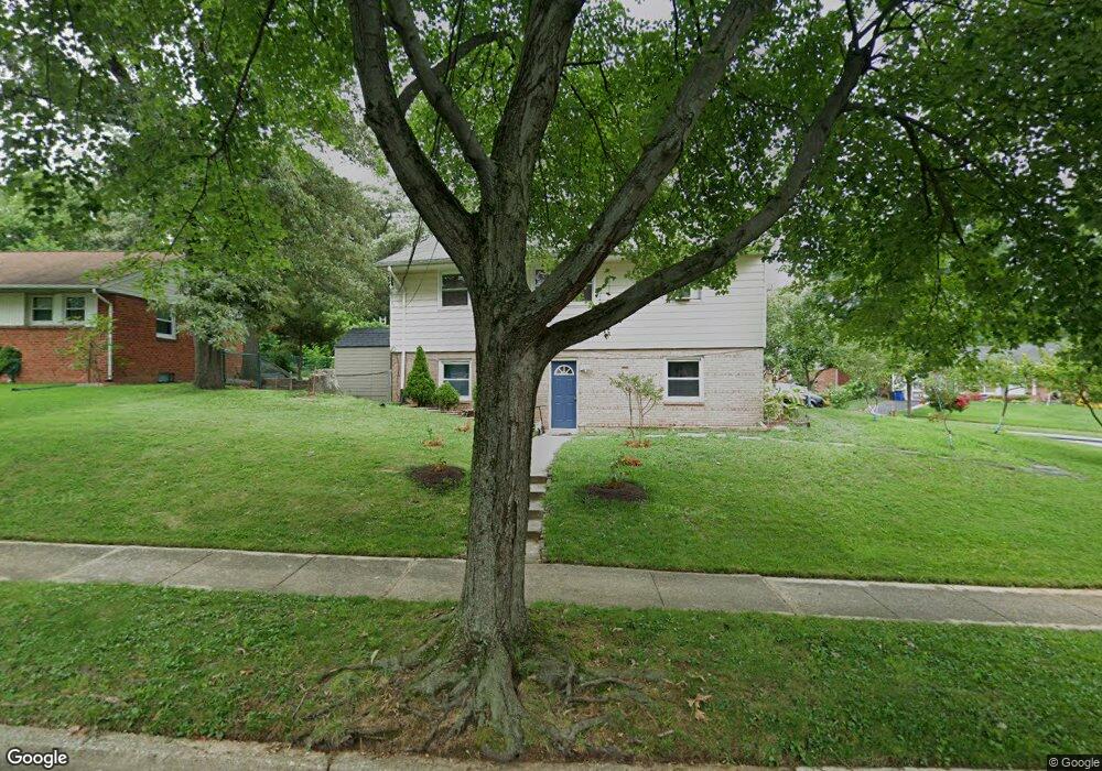 6104 85th Ave, New Carrollton, MD 20784 - photo 1