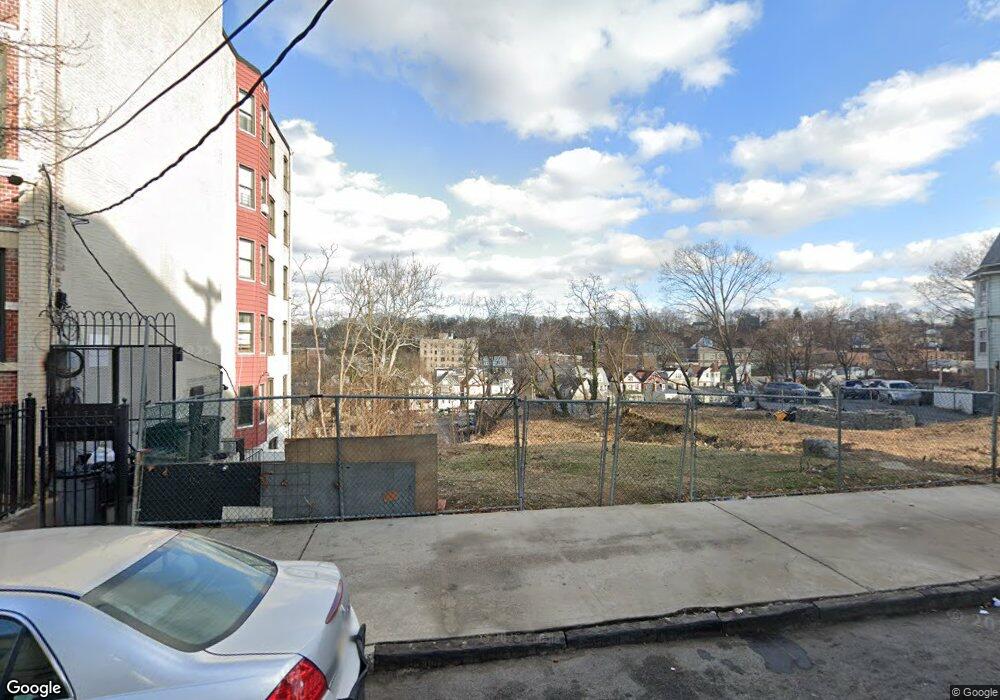 94 Saratoga Ave, Yonkers, NY 10705 - photo 1