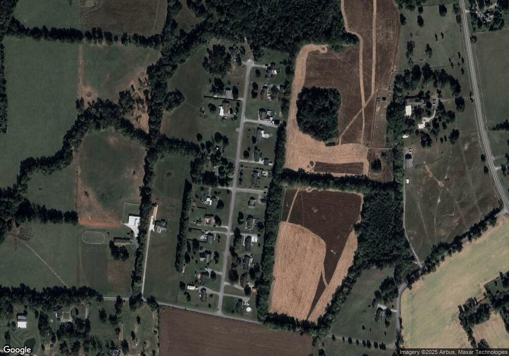 200 Hunters Ln, Shelbyville, TN 37160 - photo 1