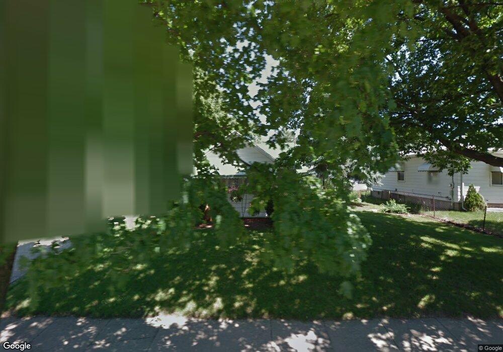 608 W Holmes Rd, Lansing, MI 48910 - photo 1