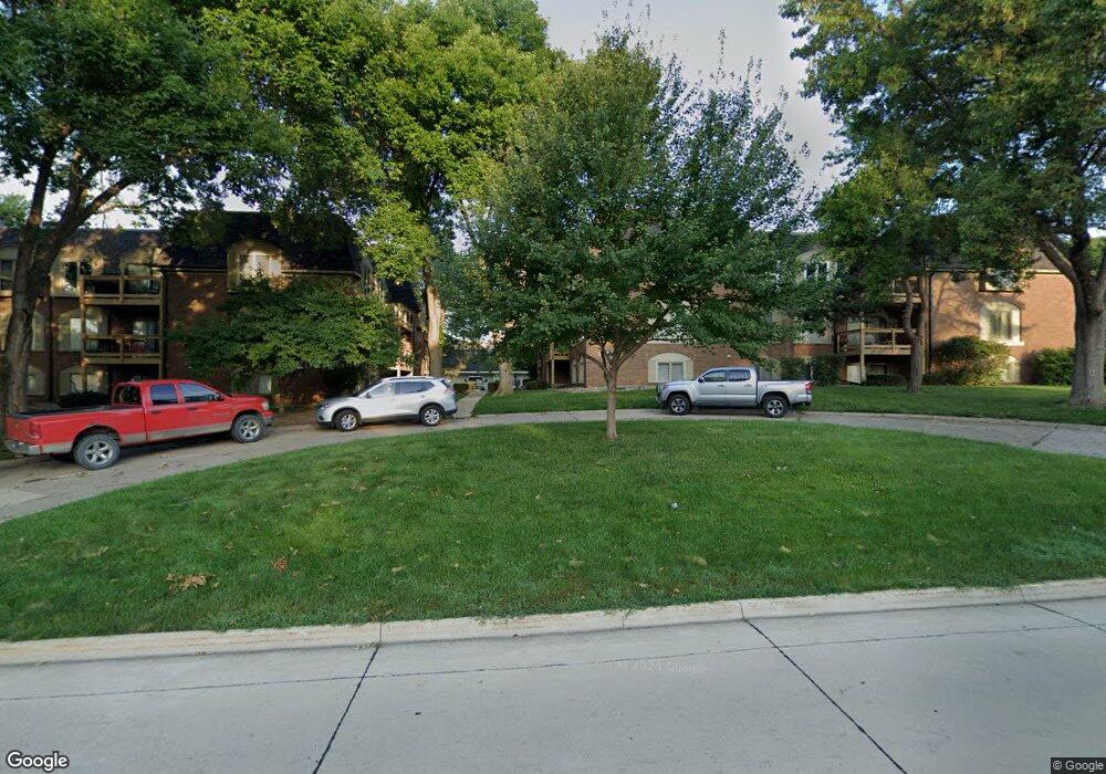 1420 20th St unit 16, West Des Moines, IA 50265 - photo 1