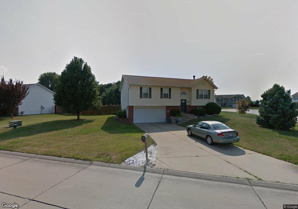 704 Copper Line Rd, Maryville, IL 62062 - photo 1