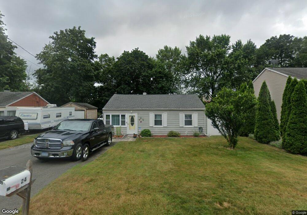 24 Circle Dr, Wallingford, CT 06492 - photo 1