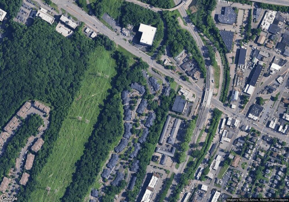 18 Ridgeview Terrace, Elmsford, NY 10523 - photo 1