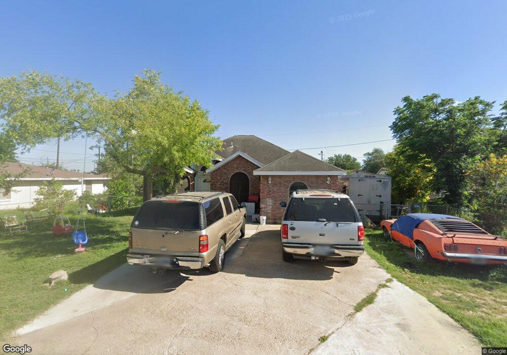 105 E Brady St, Pharr, TX 78577 - photo 1