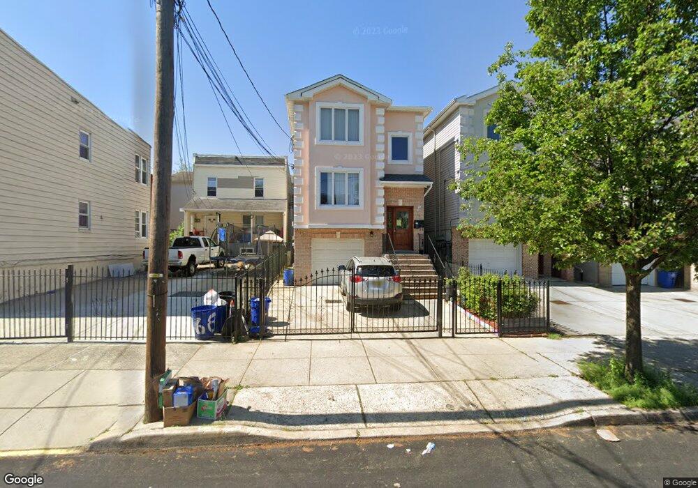 70 Davenport Ave, Newark, NJ 07107 - photo 1