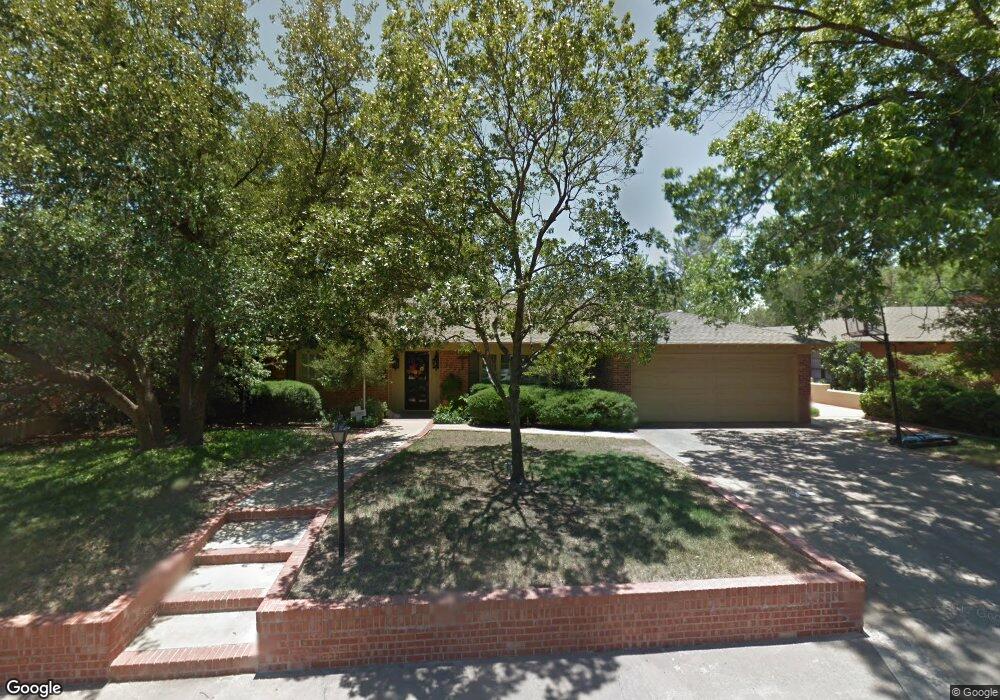 2007 Bedford Dr, Midland, TX 79701 - photo 1