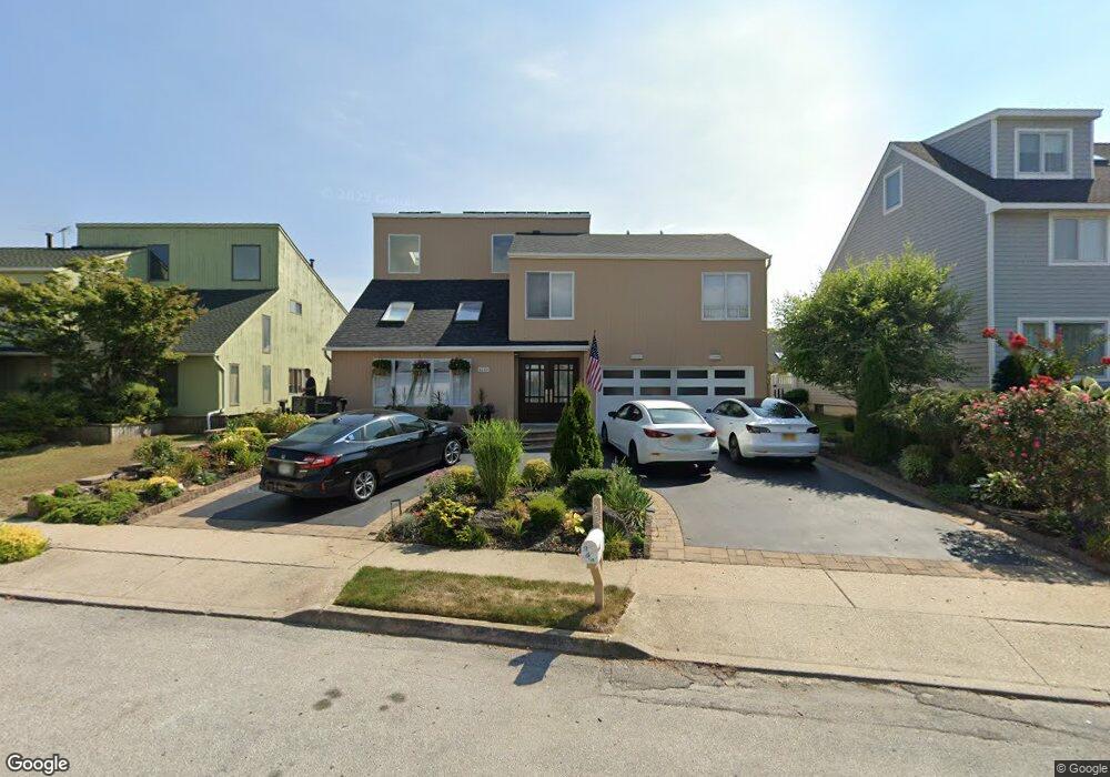 1253 Mara Ct, Atlantic Beach, NY 11509 - photo 1
