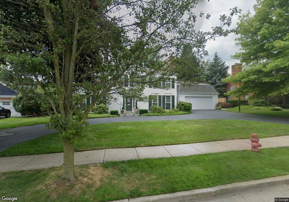 31 Fair Acres Dr, Grosse Pointe Farms, MI 48236 - photo 1