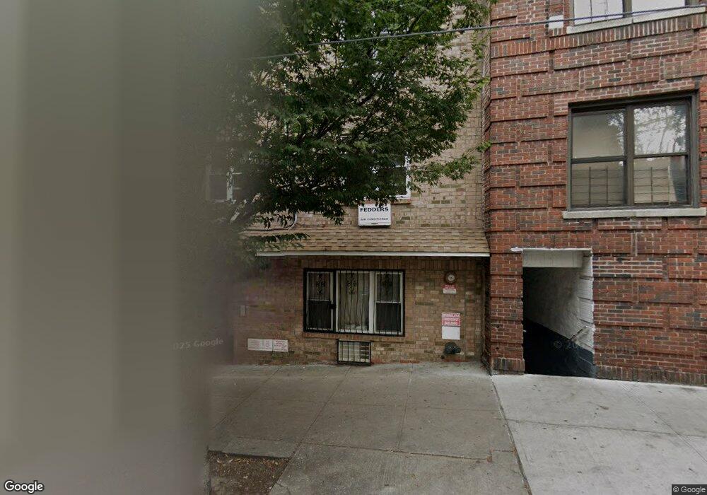 3103 Heath Ave unit 4A, Bronx, NY 10463 - photo 1